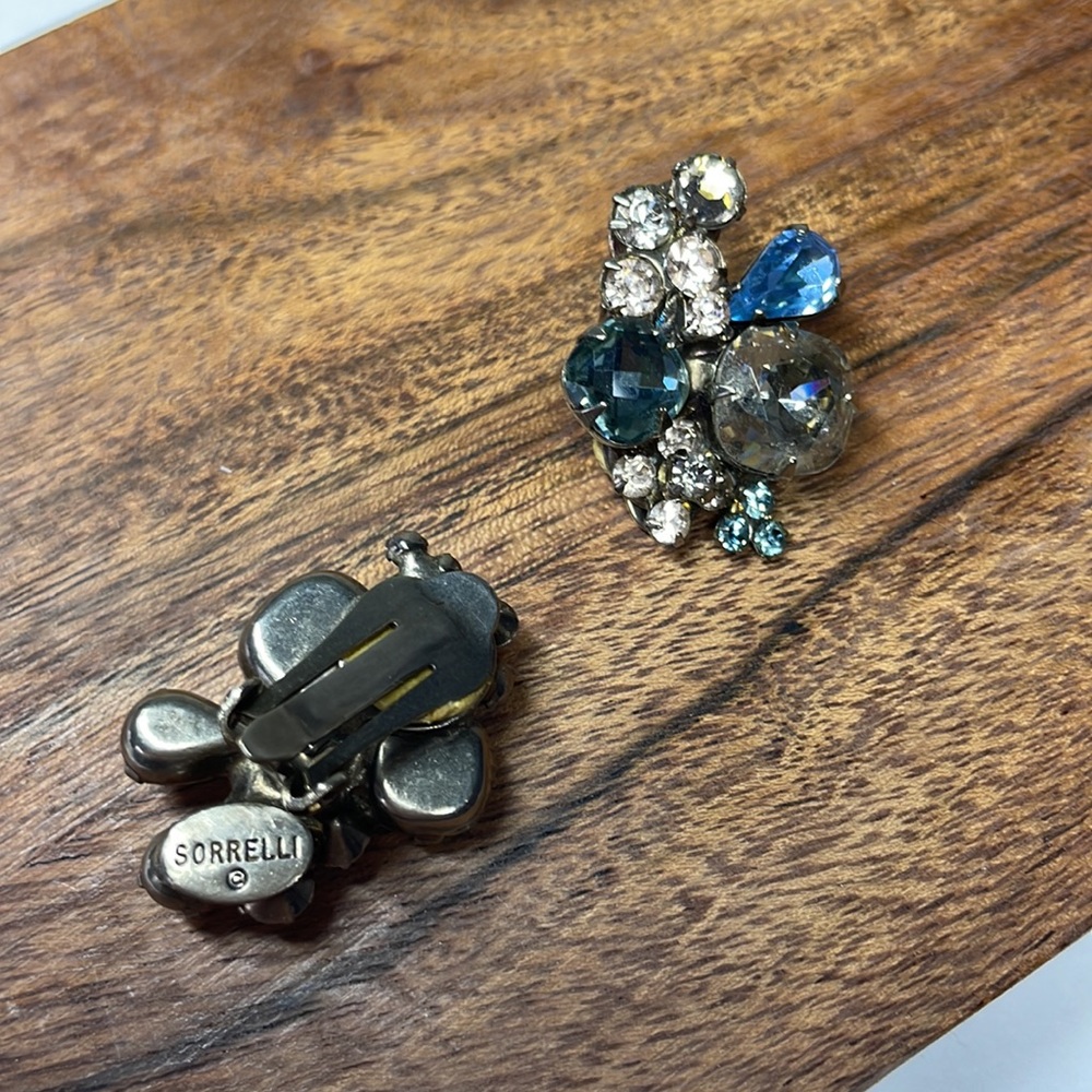 Sorrelli Running Water Clip Earrings - Picture 2 of 2